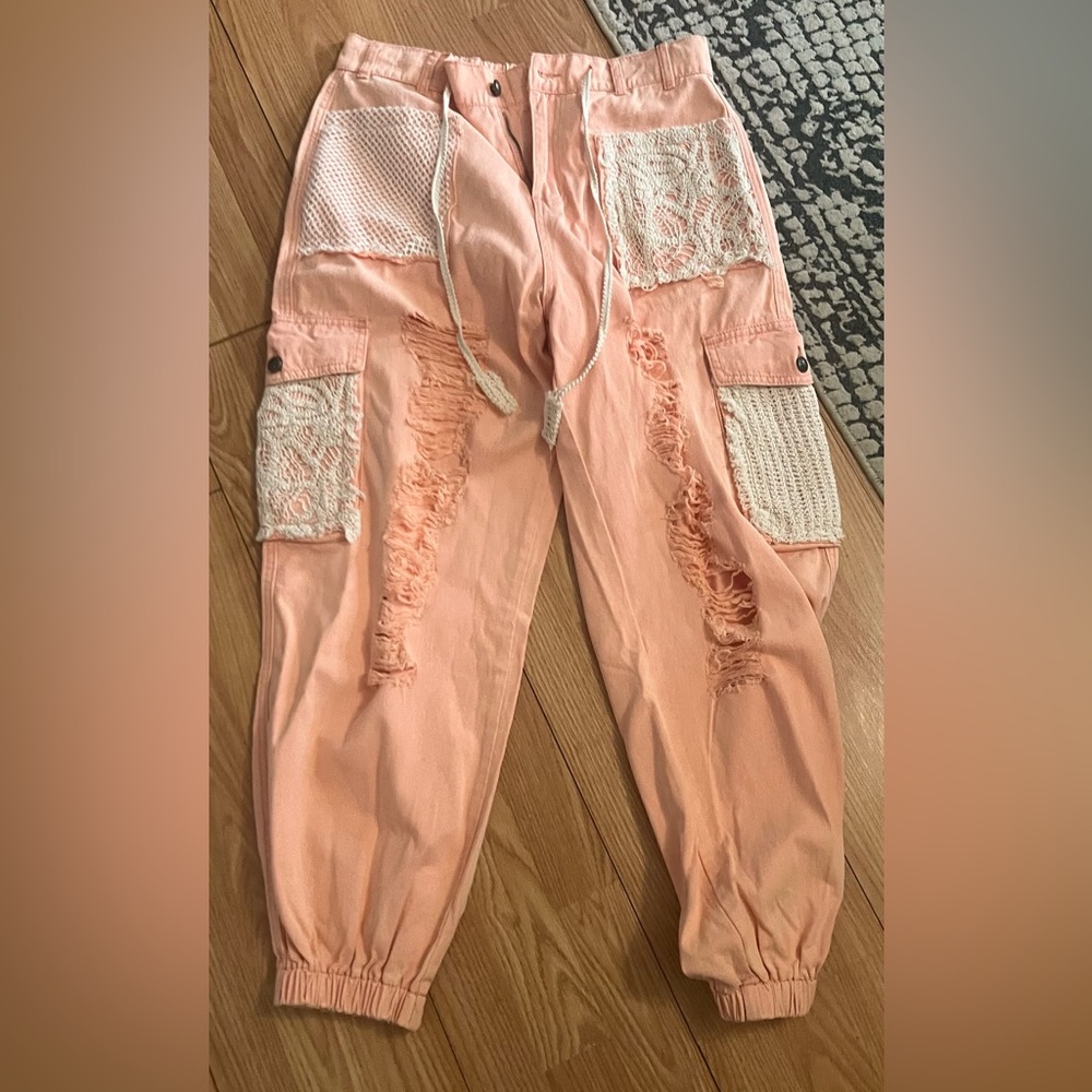 NWOT POL Peach Denim Distressed Joggers with lace patchwork